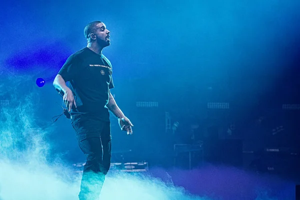 Drake Joue Sur Boy Meets World Tour 2017 Ziggo Dome — Photo