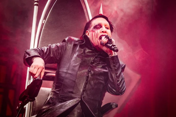 Marilyn Manson Δίνει Παράσταση Στο Eindhoven Klokgebouw — Φωτογραφία Αρχείου