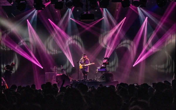 Tash Sultana Performance Melkweg Amsterdã — Fotografia de Stock