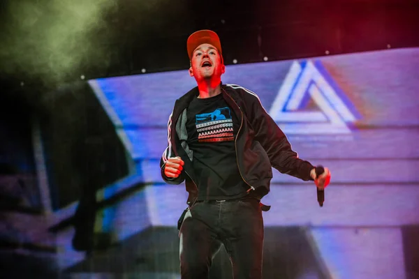 Bastille Sur Scène Pendant Festival Musique — Photo