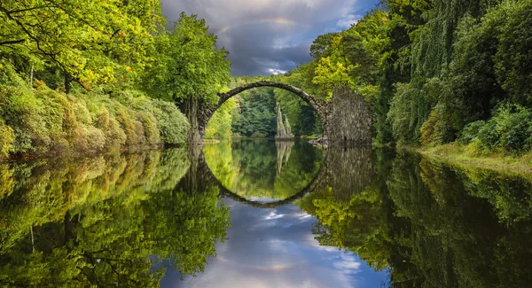 Vista Panorámica Del Puente Los Demonios Kromlau Alemania — Foto de Stock