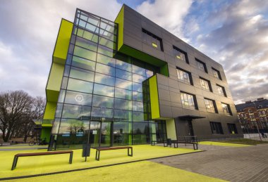 Szczecin, Polonya-27 Temmuz 2016:Modern ofis içinde olmadığım Binası