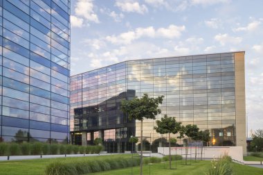 Szczecin, Polonya-27 Temmuz 2016:Modern ofis binası akşamları