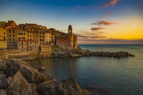 Atardecer en Tellaro, Liguria, Italia — Foto de Stock