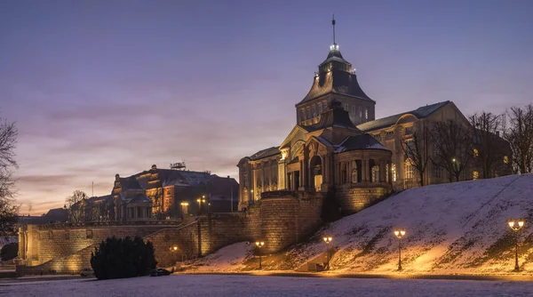 Old Town şehir, Polonya Szczecin (Stettin) gece Panoraması