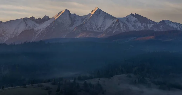 塔特拉山的全景 — 图库照片