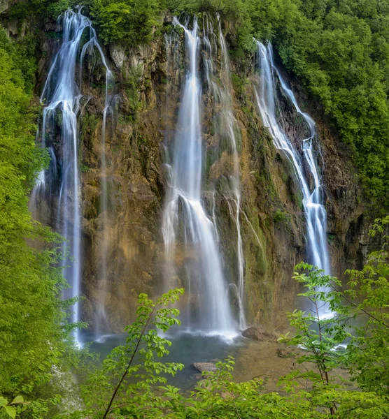 View of the most famous waterfalls in Plitvice national park, Cr — Stock Image View of the most famous waterfalls in Plitvice national park, Cr Royalty Free Stock Photos