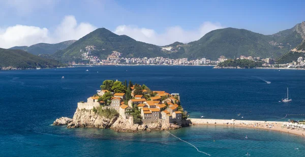 Isla de San Stefan. Una atracción popular de Montenegro — Foto de Stock
