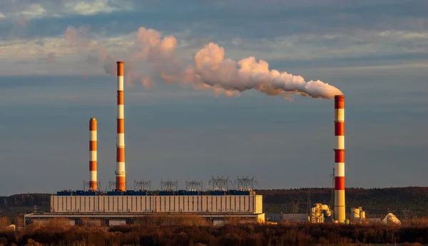 Coal-fired power plant adapted for burning ecological fuels - Gr — Stock Photo, Image