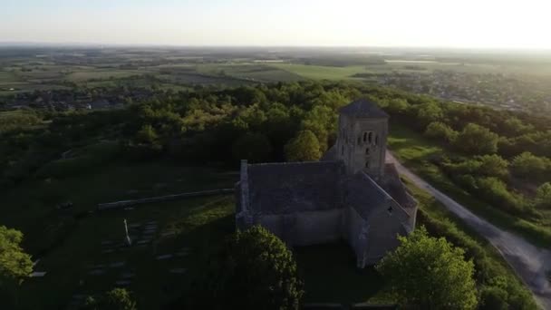 Flygfoto Över Kyrkan Saint Martin Laives Chalon Sur Sane Frankrike — Stockvideo