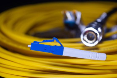 LC BAĞIKLARI YÖNETMEN YAZIKLARI YÖNETMEN YAZIYOR