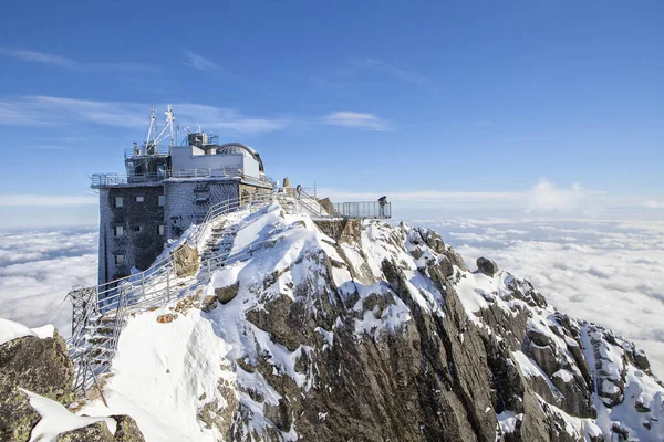 Tatra dağları lomnicky stit üzerinde görünüm