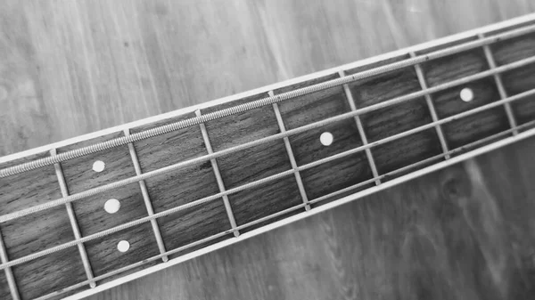 Encimera Bajo Guitarra Con Espacio Para Copiar Blanco Negro —  Fotos de Stock