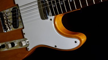 Klasik elektro gitar kapanışı. Uzayı kopyala Koyu arkaplan