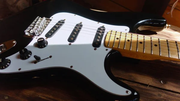 Electric Guitar Closeup Wooden Board Sun Light — Stock Photo, Image