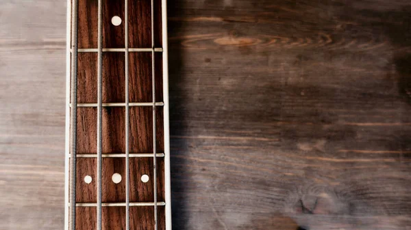 Bas Gitar Boynu Yakın Çekim Uzayı Kopyala Ahşap Tahta Arka — Stok fotoğraf