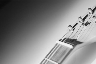 Elektro gitar kapanışı. koyu arkaplan