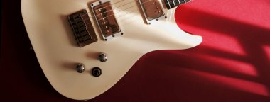 Elektro gitar kapanışı. Kopyalama alanı olan renk arkaplanı