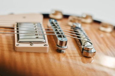 Klasik elektro gitar kapanışı 
