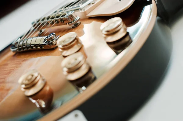 Vintage Electric Guitar Closeup — Stock Photo, Image