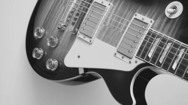 Elektro gitar kapanışı. Boşluğu kopyala 