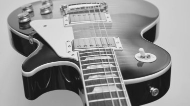 Elektro gitar kapanışı. Boşluğu kopyala 