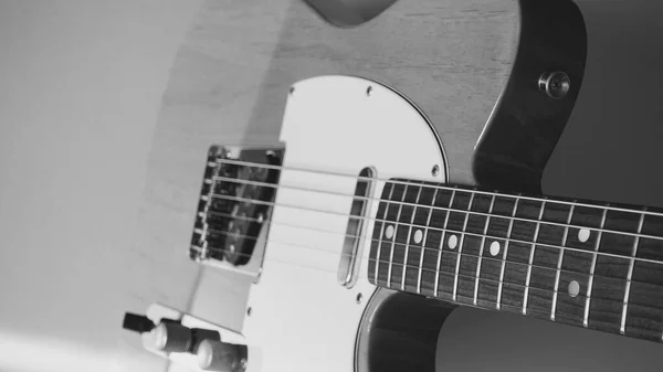 Vintage Electric Guitar Closeup Copy Space Black White — Stock Photo, Image