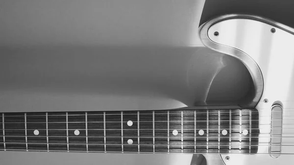 Vintage Closeup Guitarra Elétrica Luz Sombra Copiar Espaço Preto Branco — Fotografia de Stock