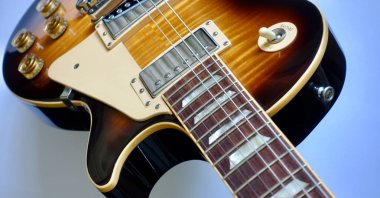 Klasik elektro gitar kapanışı. Kopyalama alanı olan renk arkaplanı