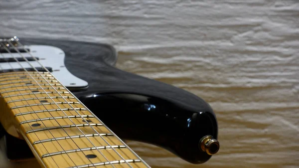 Chitarra Elettrica Primo Piano Sfondo Bianco Copia Spazio — Foto Stock