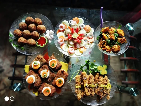 Food for student on birthday party