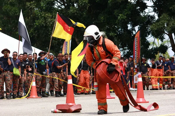 Seremban September 2018 在塞雷姆班举行了消防员能力技能竞赛 — 图库照片