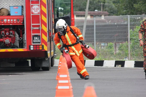 Seremban September 2018 在塞雷姆班举行了消防员能力技能竞赛 — 图库照片