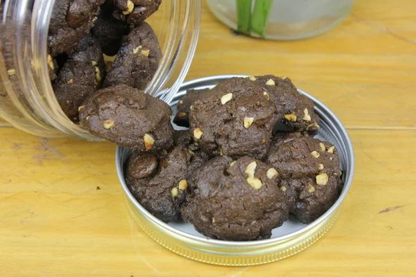 Tasty Chocolate Cookies Nuts Eid Fitr Celebration — Stock Photo, Image