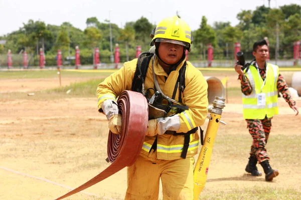 Seremban 2018年9月29日 消防士技能大会がセレンバンで開催されました — ストック写真