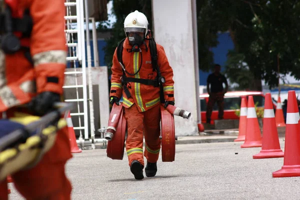 Seremban, 29 Eylül 2018. Seremban 'da itfaiyeciler için Yetenek Yarışması düzenlendi..