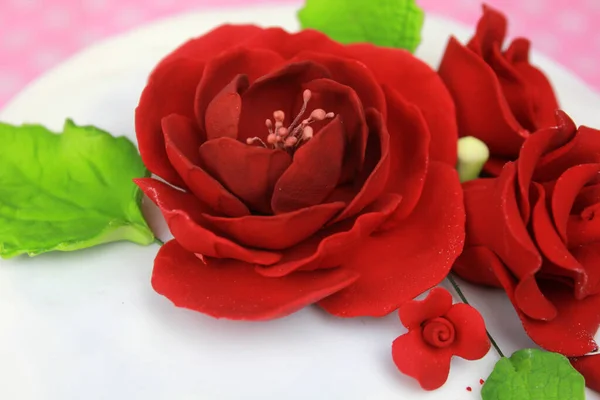 Delicioso Bolo Decorado Com Elementos Florais Florais — Fotografia de Stock