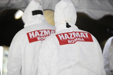 KLIA, Malezya - 22 Mart 2020: İran 'dan Malezya' ya giden yolcuları görüntüleme operasyonu. Ulusal Afet Yönetim Ajansı NADMA altında Malezya itfaiye ve kurtarma departmanı tarafından yürütülen operasyonlar
