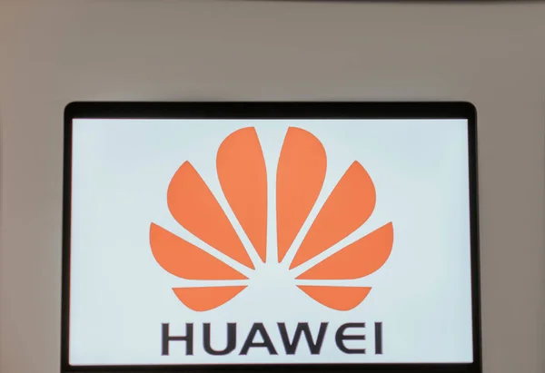 Huawei logo on the laptop screen. — Stock Photo, Image