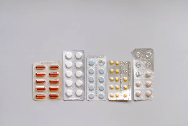 Tabletter i förpackningar. — Stockfoto
