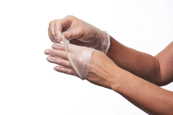 Plastik Eldiven Kullanan Kadın Elleri — Stok fotoğraf