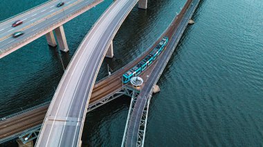 İsveç. Lidingo Köprüsü. Yukarıdan görüntüle