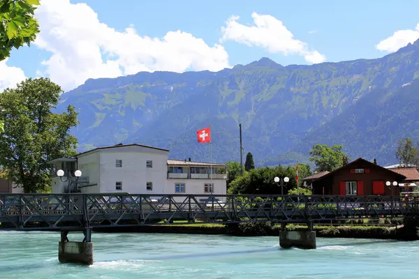 Interlaken - una hermosa ciudad en Suiza —  Fotos de Stock