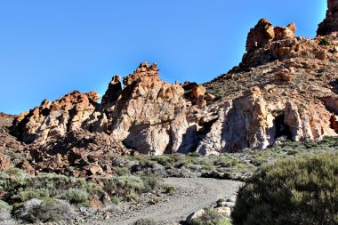 Cansız taşlı manzara