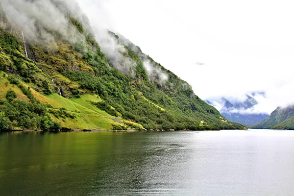 Herfst Noorwegen landschap — Gratis stockfoto