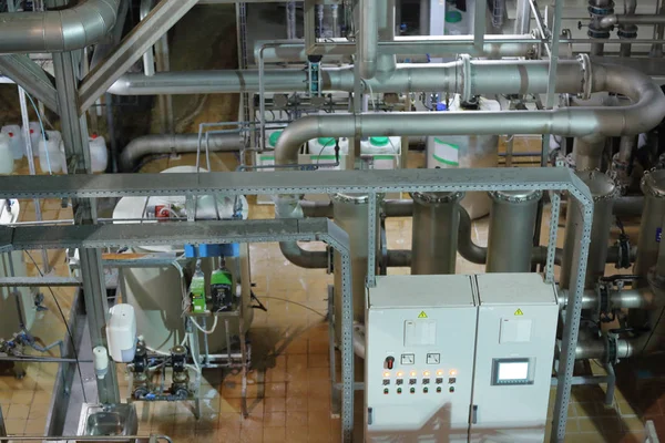 Equipos para la producción de cerveza en talleres de fábrica —  Fotos de Stock