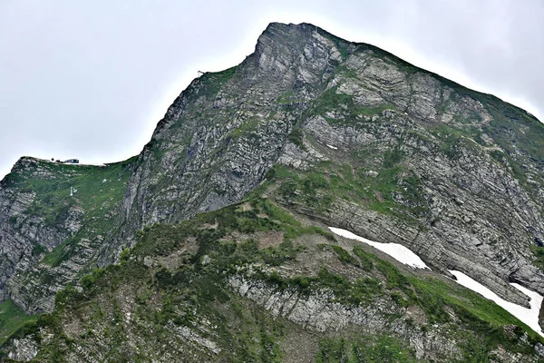 Pittoreske bergen in Rusland — Stockfoto