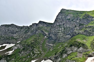 Rusya'nın pitoresk dağlar