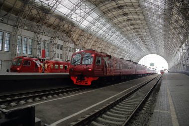 tren istasyonu platformu