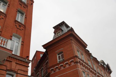 Tuğla inşa fabrika dış